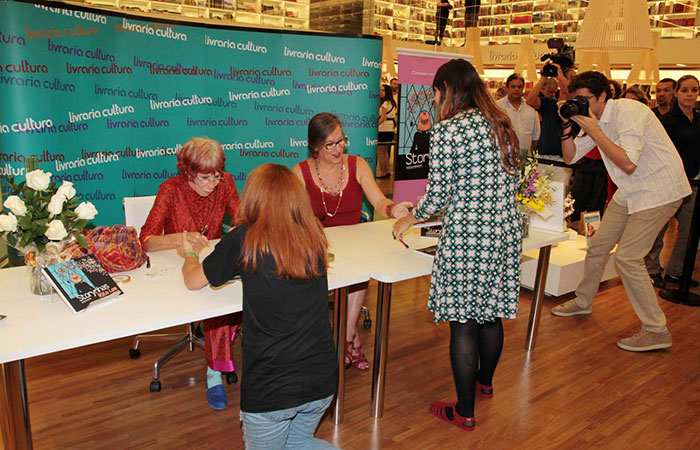 Rita Lee e Laerte lançam livro em parceria