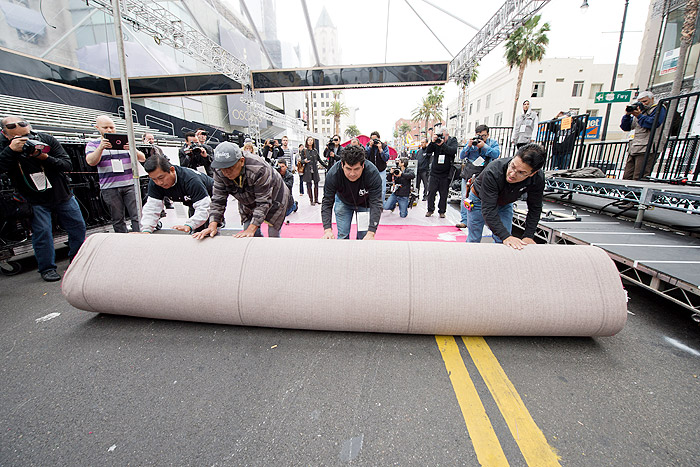 Preparativos para o Oscar 2014: O tapete vermelho do Dolby Theatre em Los Angeles 