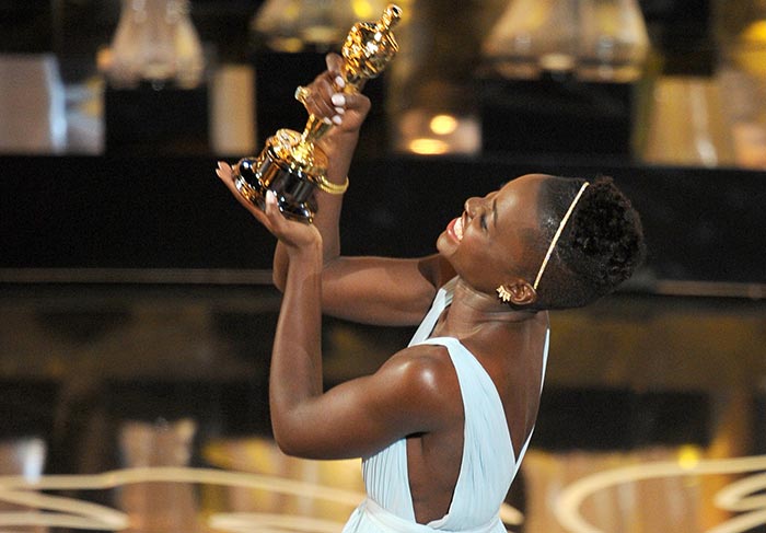 Lupita Nyong'o diz que se sente abençoada com o Oscar