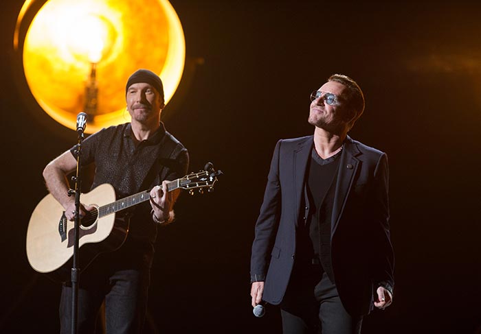 Cenas do Oscar 2014: U2