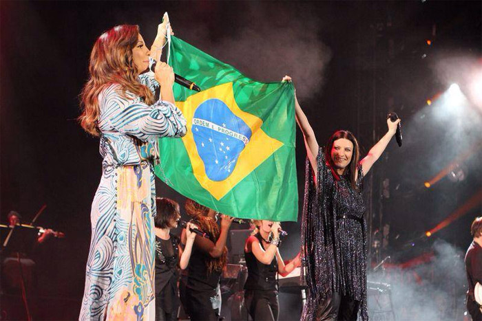 Ivete Sangalo participa da gravação de Laura Pausini, em NY