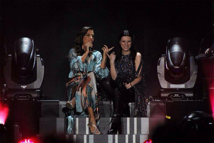 Ivete Sangalo participa da gravação de Laura Pausini, em NY