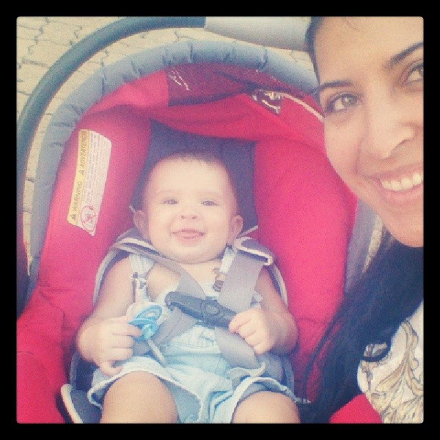  Priscila Pires mostra foto do filho caçula sorrindo durante passeio