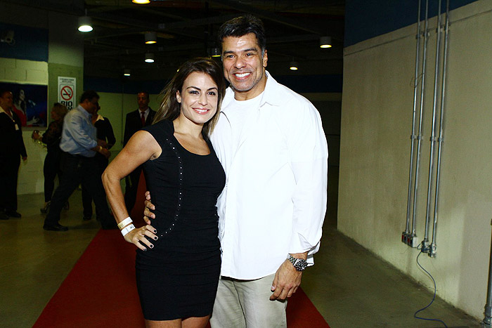 Maurício Mattar e a namorada, Bianca Andrade