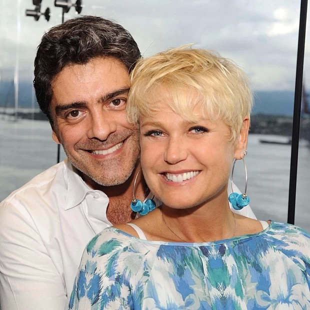  Junno Andrade se declara para Xuxa no Instagram