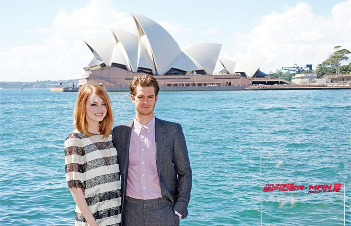  Andrew Garfield e Emma Stone posam juntos em Sidney