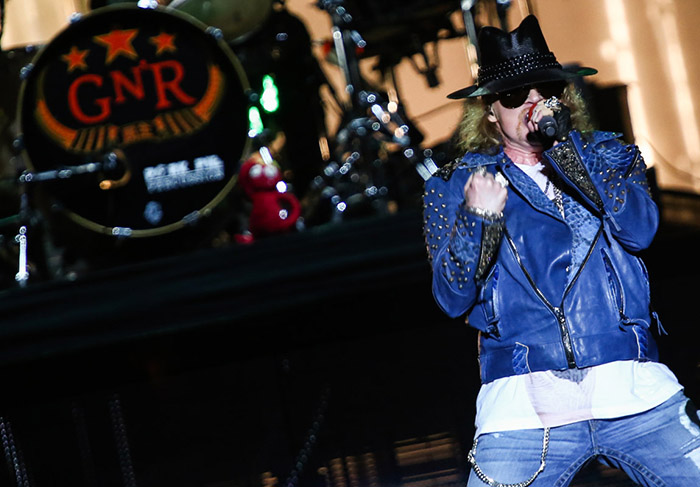 Show do grupo Guns N’ Roses agita a noite em São Paulo