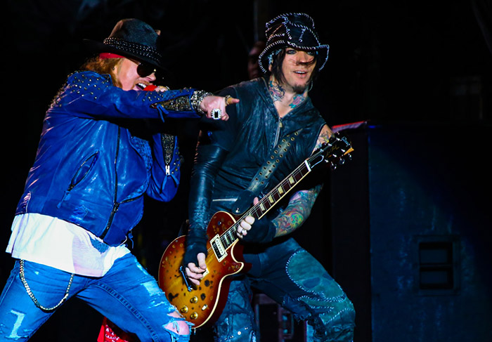 Show do grupo Guns N’ Roses agita a noite em São Paulo