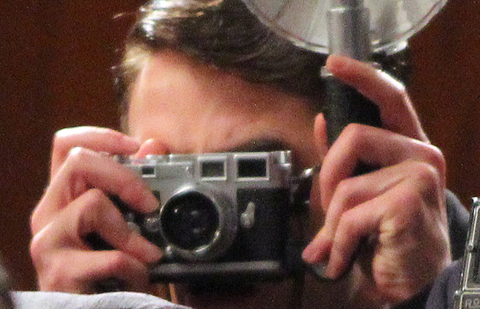  Robert Pattinson grava cenas para seu novo trabalho