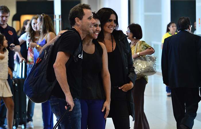 Susana Vieira e Fábio Assunção embarcam no Rio de Janeiro