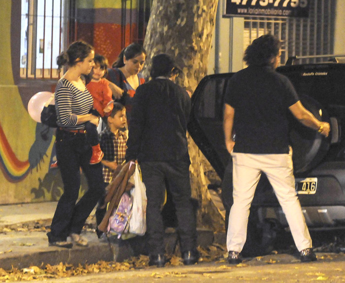 Gael Garcia Bernal festeja aniversário do filho