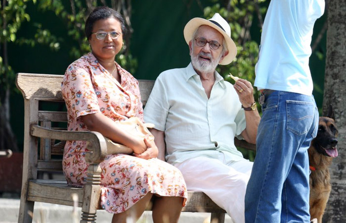 Paulo José grava cenas de Em Família na Lagoa Rodrigo de Freitas