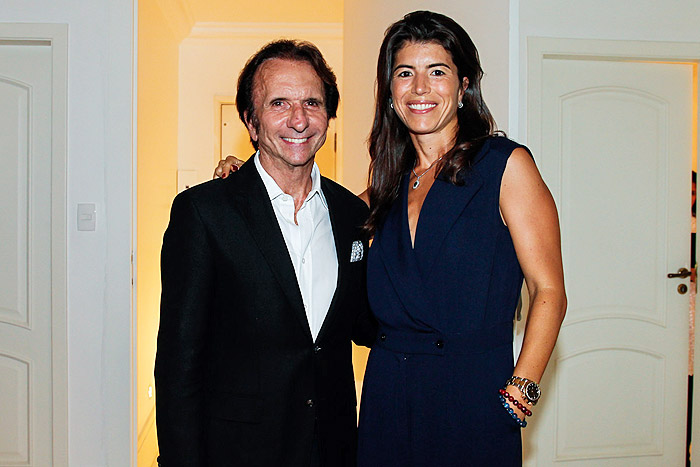 Emerson Fittipaldi e a esposa