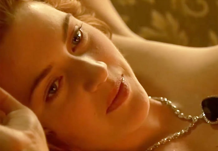 Kate Winslet conta que se sente perseguida por cena de Titanic