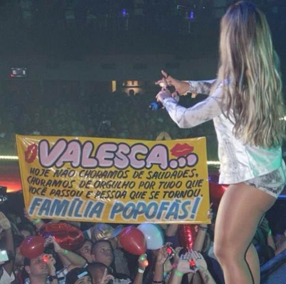 Valesca Popozuda tieta seus fãs no Instagram