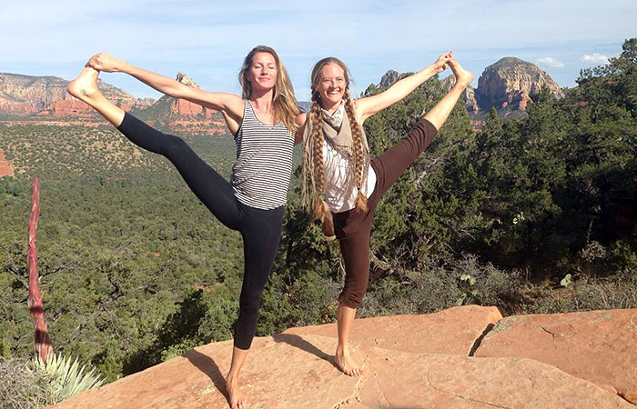 Gisele Bündchen explora as belezas naturais do Arizona