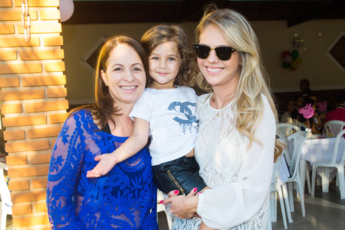 Pedro Leonardo celebra os três aninhos da filha Maria Sophia