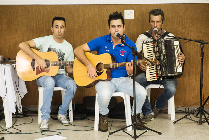 Pedro Leonardo celebra os três aninhos da filha Maria Sophia