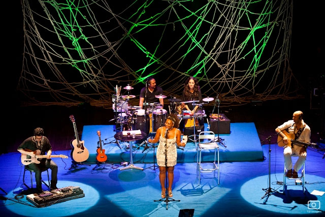  Margareth Menezes grava DVD em homenagem a Gilberto Gil e Caetano Veloso