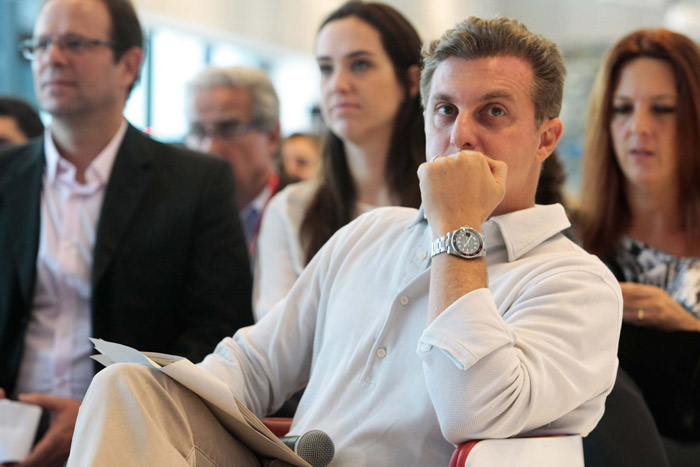 Luciano Huck é juiz de concurso de impacto social organizado pelo Google