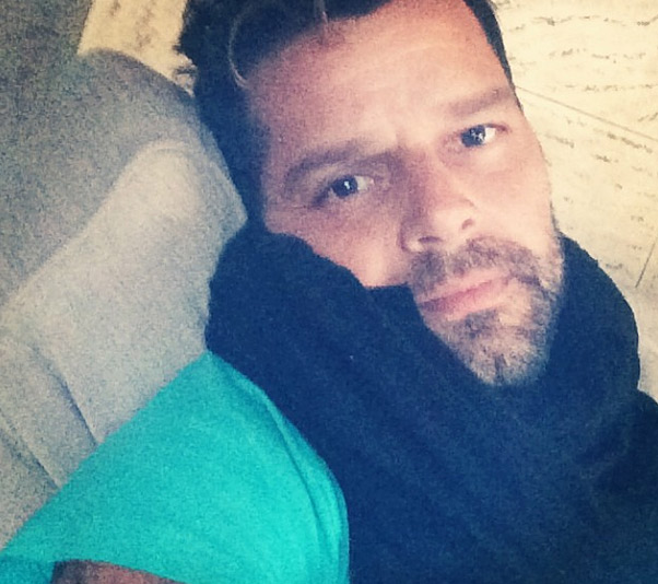 Ricky Martin se sente sozinho antes de dormir