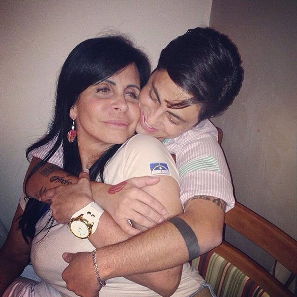 Thammy Miranda declara todo seu amor à mãe, Gretchen