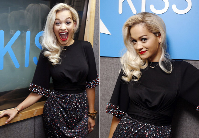 Rita Ora participa de programa da Rádio Kiss, em Londres