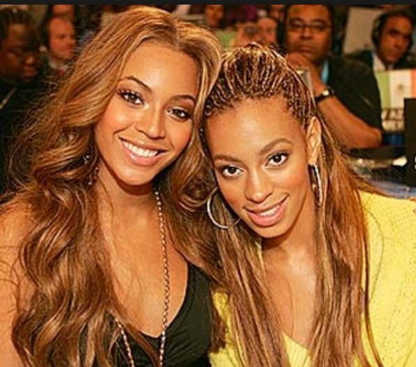 Beyoncé tenta selar a paz na família postando fotos junto com Solange Knowles