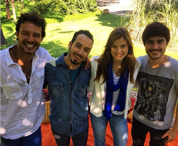 Alice Wegmann, Guilherme Leicam e Nando Rodrigues se reencontram no Video Show