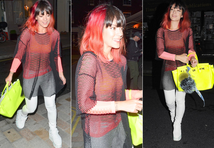 Lily Allen aparece com cabelo vermelho nas ruas de Londres