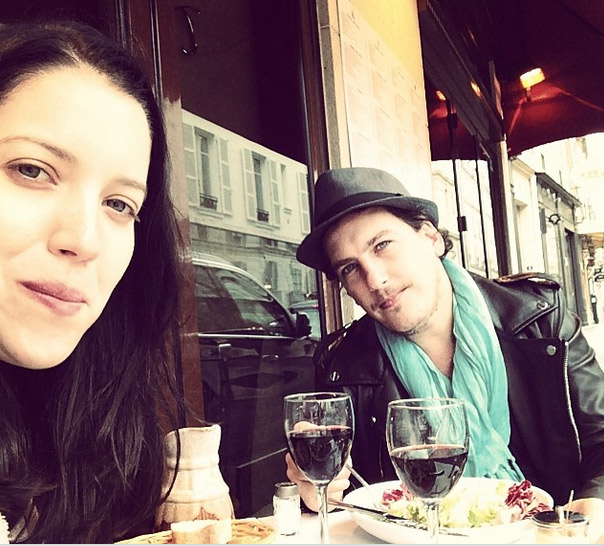 Nathália Dill e Caio Sóh curtem férias em Paris