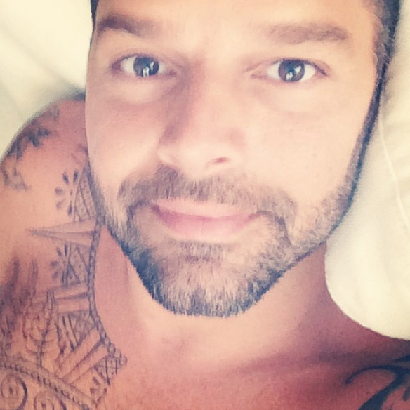 Fãs de Ricky Martin preferem o cantor com barba