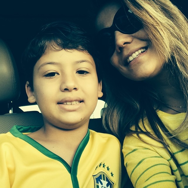 Nivea Stelmann se prepara para torcer pelo Brasil