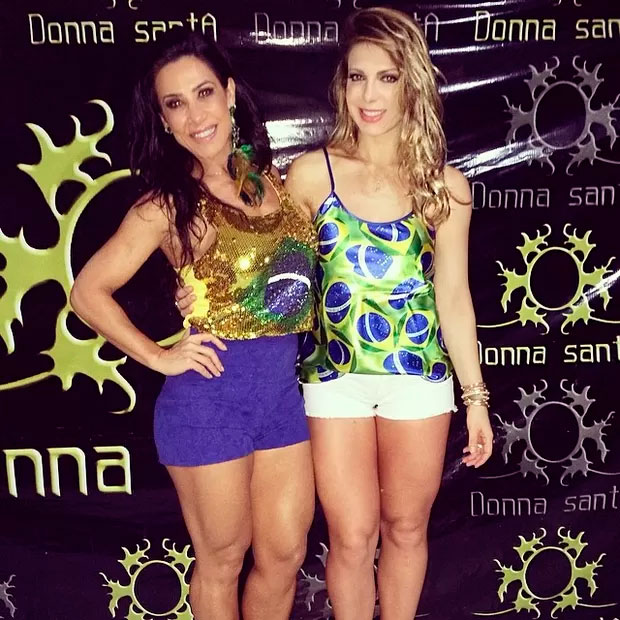 Scheila Carvalho e Sheila Mello se apresentam em Fortaleza