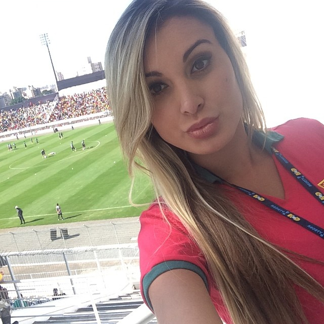 Andressa Urach é expulsa do treino de Portugal em Campinas