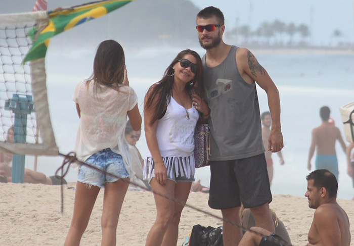  Rodrigo Hilbert arrasa no vôlei de praia, no Rio de Janeiro