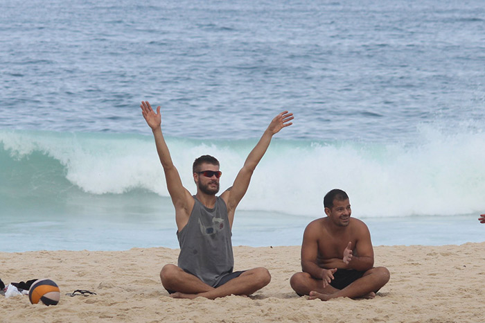  Rodrigo Hilbert arrasa no vôlei de praia, no Rio de Janeiro