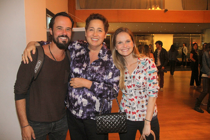 Claudia Jimenez prestigia Paulo Vilhena e Fernanda Rodrigues no teatro