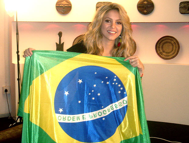 Shakira vai torcer pelo Brasil no jogo contra Camarões