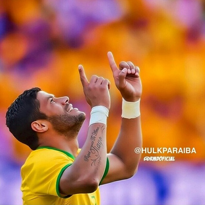 Hulk sobre a partida do Brasil: “Pensando positivo”