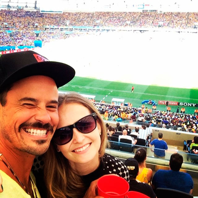 Na torcida! Luciano Huck, Fiorella Mattheis e outros famosos vão a Arena Castelão assistir ao jogo do Brasil