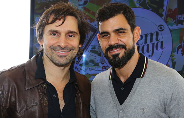 Juliano Cazarré e Murilo Rosa participam do Quiosque da Leitura no Rio