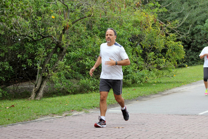 Marcos Breda corre na Lagoa Rodrigo de Freitas