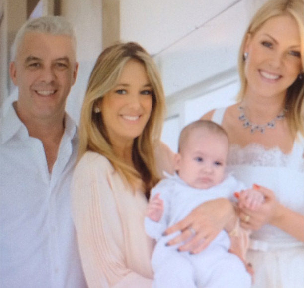 Ana Hickmann batiza o filho Alexandre Jr.