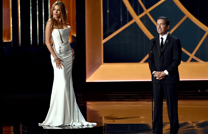 Sofia Vergara usou look bem ousado no Emmy Awards