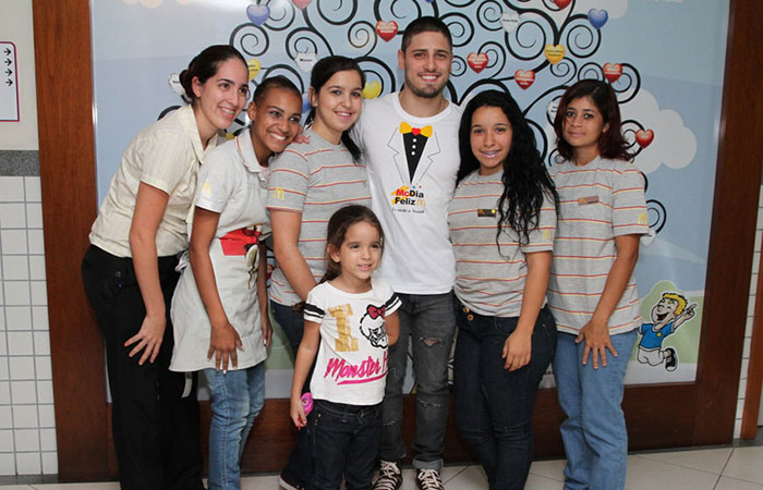  Daniel Rocha visita Instituição em prol de Crianças com Câncer