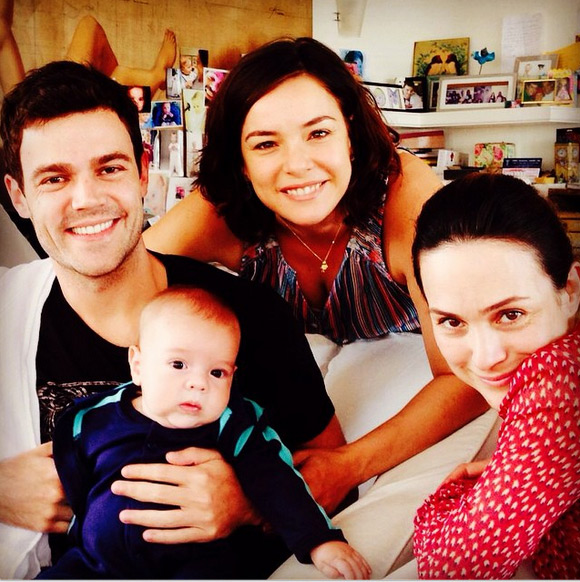 Gabriela Duarte visita Regiane Alves: ‘Parabéns pela família!’
