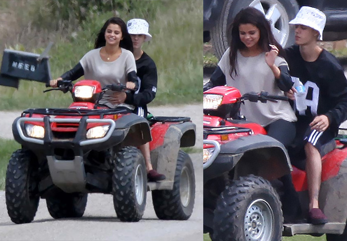 Justin Bieber e Selena Gomez passeiam de triciclo, no Canadá. Foto: Grosby Group