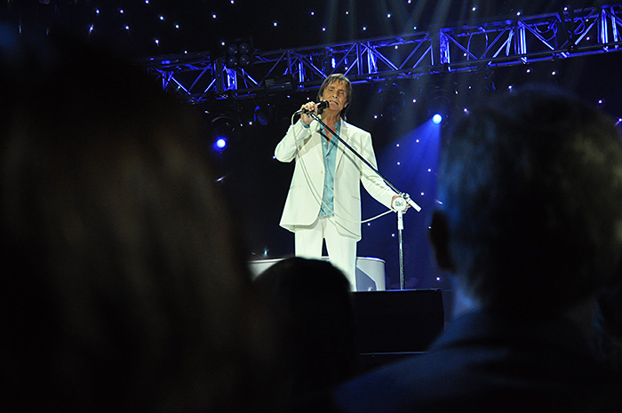 Roberto Carlos se apresenta no MGM Grand Arena, em Las Vegas