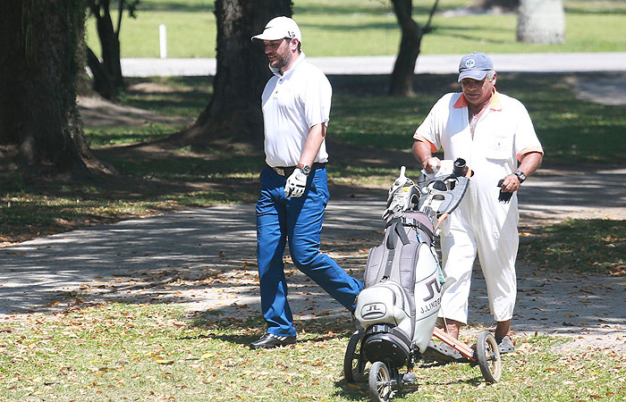 Rodrigo Lombardi tem dia dedicado ao golfe